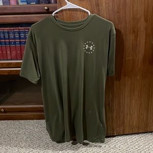 Green Under Armour T shirt